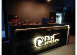 PlayHub